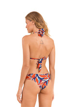 Carica l'immagine nel visualizzatore di Gallery, Model Back: Rio De Sol Haut Top Leaves Mel

