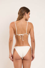 Carica l'immagine nel visualizzatore di Gallery, Model Back: Rio De Sol Bas Bottom Sand-Chantilly Ibiza-Comfy
