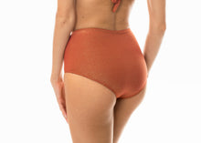 Carica l'immagine nel visualizzatore di Gallery, Image 03: Rio De Sol Bas Calcinha Radiante Canela Hot Pant
