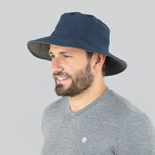 Carica l'immagine nel visualizzatore di Gallery, Model Front: Uv Line Bob Hat Australia Nac Masc Navy Blue Lead Upf50+
