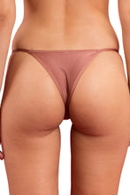 Carica l'immagine nel visualizzatore di Gallery, Image 07: Rio De Sol Bas Bottom Shimmer-Copper California
