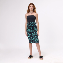 Carica l'immagine nel visualizzatore di Gallery, Model Front: Uv Line Pareo Canga Estrela Upf50+
