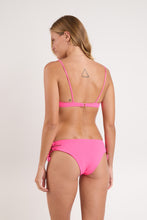 Carica l'immagine nel visualizzatore di Gallery, Model Back: Rio De Sol Bas Bottom Mtx-Ultrapink Madrid
