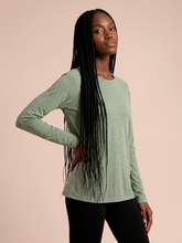 Carica l'immagine nel visualizzatore di Gallery, Gallery: Uv Line T-Shirt Longsleeve Fem New Fit Mix Grey Upf50+
