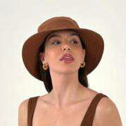 Carica l'immagine nel visualizzatore di Gallery, Product Front: Uv Line Bob Hat California Fem Cognac Upf50+
