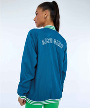 Carica l'immagine nel visualizzatore di Gallery, Model Back: Alto Giro Fitness Haut Jaqueta Aerofit Bomber Com Punhos Verde Deep Lagon
