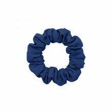Carica l'immagine nel visualizzatore di Gallery, Product Front: Rio De Sol Chouchou Navy Scrunchie
