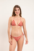 Carica l'immagine nel visualizzatore di Gallery, Model Front: Rio De Sol Bas Bottom Floral-Scales Ibiza-Comfy
