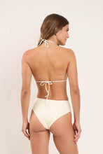 Carica l'immagine nel visualizzatore di Gallery, Model Back: Rio De Sol Bas Bottom Off-White Hotpants
