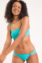 Carica l'immagine nel visualizzatore di Gallery, Image 04: Rio De Sol Ensemble Set Nanai Bandeau-Reto Mel-Comfy
