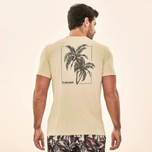 Carica l'immagine nel visualizzatore di Gallery, Model Back: Uv Line T-Shirt Pour Homme T-Shirt Uvline Coqueiro Upf50+
