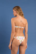 Carica l'immagine nel visualizzatore di Gallery, Image 12: Rio De Sol Ensemble Set Countryside Bandeau-Joy Leblon
