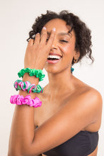 Carica l'immagine nel visualizzatore di Gallery, Image 02: Rio De Sol Chouchou Dots-Energy Scrunchie
