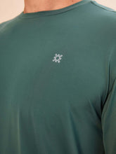 Carica l'immagine nel visualizzatore di Gallery, Image 02: Uv Line T-Shirt Longsleeve New Fit Textura Masc Verde Jade Upf50+
