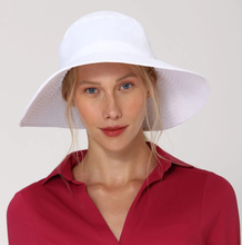 Carica l'immagine nel visualizzatore di Gallery, Model Front: Uv Line Chapeau Souple/Capeline Hat Lyon Nac L Fem White Upf50+

