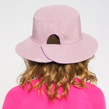 Carica l'immagine nel visualizzatore di Gallery, Model Back: Uv Line Chapeau Souple/Capeline Hat California Inf Baby Raspberry Upf50+
