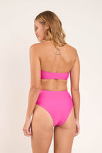Carica l'immagine nel visualizzatore di Gallery, Model Back: Rio De Sol Bas Bottom Fluity-Amor Hotpants
