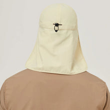 Carica l'immagine nel visualizzatore di Gallery, Model Back: Uv Line Chapeau Legionnaire Neck Cap Africa 2021 Masc Sand Upf50+
