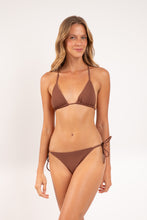 Carica l'immagine nel visualizzatore di Gallery, Model Front: Rio De Sol Bas Bottom Sand-Cappuccino Cheeky-Micro
