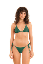 Carica l'immagine nel visualizzatore di Gallery, Model Front: Rio De Sol Ensemble Set Shimmer-Palace Tri-Inv Cheeky-Tie
