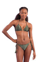 Carica l'immagine nel visualizzatore di Gallery, Model Front: Rio De Sol Bas Bottom Croco Frufru-Fio
