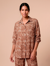 Carica l'immagine nel visualizzatore di Gallery, Gallery: Uv Line Chemise Shirt Vitoria Tie Dye Pitanga Upf50+

