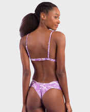 Carica l'immagine nel visualizzatore di Gallery, Image 07: Rio De Sol Ensemble Set Trail-Purple Tri-Fixo Baobi-Cheeky
