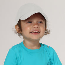 Carica l'immagine nel visualizzatore di Gallery, Model Front: Uv Line Casquette Cap Baby Colors Areia Upf50+
