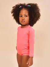 Carica l'immagine nel visualizzatore di Gallery, Image 03: Uv Line Maillot De Bain Bébé Baby Longsleeve Swimsuit Coral Upf50+

