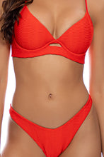 Carica l'immagine nel visualizzatore di Gallery, Image 07: Luli Fama Ensemble Underwire Hot Tropics Red
