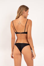 Carica l'immagine nel visualizzatore di Gallery, Model Back: Rio De Sol Ensemble Set Shimmer-Black Balconet-Tie Cheeky-Tie-Gold
