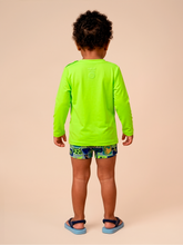 Carica l'immagine nel visualizzatore di Gallery, Model Back: Uv Line T-Shirt Longsleeve Baby Yellow Fluor Upf50+
