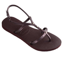 Carica l'immagine nel visualizzatore di Gallery, Product Front: Havaianas Tongs Allure Maxi Grape Wine
