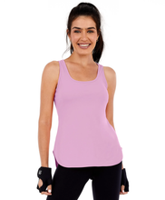 Carica l&#39;immagine nel visualizzatore di Gallery, Model Front: Alto Giro Fitness Haut Regata Skin Fit Alongada Gola V Rosa Soft
