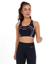 Carica l&#39;immagine nel visualizzatore di Gallery, Model Front: Alto Giro Fitness Haut Top Hyper Costas Nadador Preto
