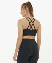 Carica l&#39;immagine nel visualizzatore di Gallery, Model Back: Alto Giro Fitness Haut Top Supplex Tiras Costas Preto
