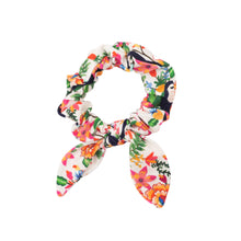 Carica l&#39;immagine nel visualizzatore di Gallery, Boho Scrunchie
