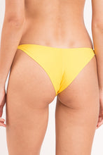 Carica l&#39;immagine nel visualizzatore di Gallery, Bottom Amarelo Cheeky-Crispy
