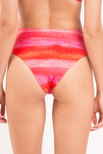 Carica l&#39;immagine nel visualizzatore di Gallery, Bottom Cher Hotpants
