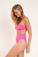Carica l&#39;immagine nel visualizzatore di Gallery, Bottom Fluity-Amor Hotpants
