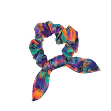 Carica l&#39;immagine nel visualizzatore di Gallery, Euphoria Scrunchie
