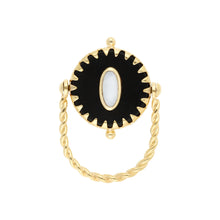 Carica l&#39;immagine nel visualizzatore di Gallery, Model Front: Hipanema Bague Miamor Black Hipanema
