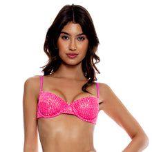 Carica l&#39;immagine nel visualizzatore di Gallery, Gallery: Luli Fama Haut Top Sequins Multi Pink
