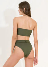 Carica l&#39;immagine nel visualizzatore di Gallery, Model Back: Maaji Bas Bottom Pine Green Tiffany Whitney The Rose
