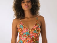 Carica e avvia il video nel visualizzatore di galleria, Video: Rio De Sol Une Pièce Tropics Hype
