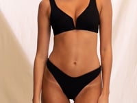 Carica e avvia il video nel visualizzatore di galleria, Video: Maaji Haut Top Victory Splendour Black
