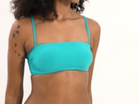 Carica e avvia il video nel visualizzatore di galleria, Video: Rio De Sol Haut Top Nanai Bandeau-Reto
