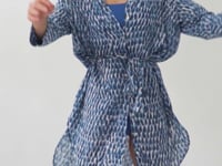Carica e avvia il video nel visualizzatore di galleria, Video: Rio De Sol Chemise Chuva Chemise Gabriele
