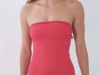 Carica e avvia il video nel visualizzatore di galleria, Video: Wednesday In Hawaii By Rio De Sol Une Pièce Hibiscus Aloha
