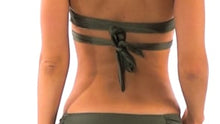 Carica e avvia il video nel visualizzatore di galleria, Video: Rio De Sol Bas Bottom Croco Transpassado
